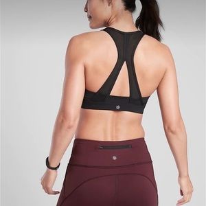Athleta Contender Bra D-DD